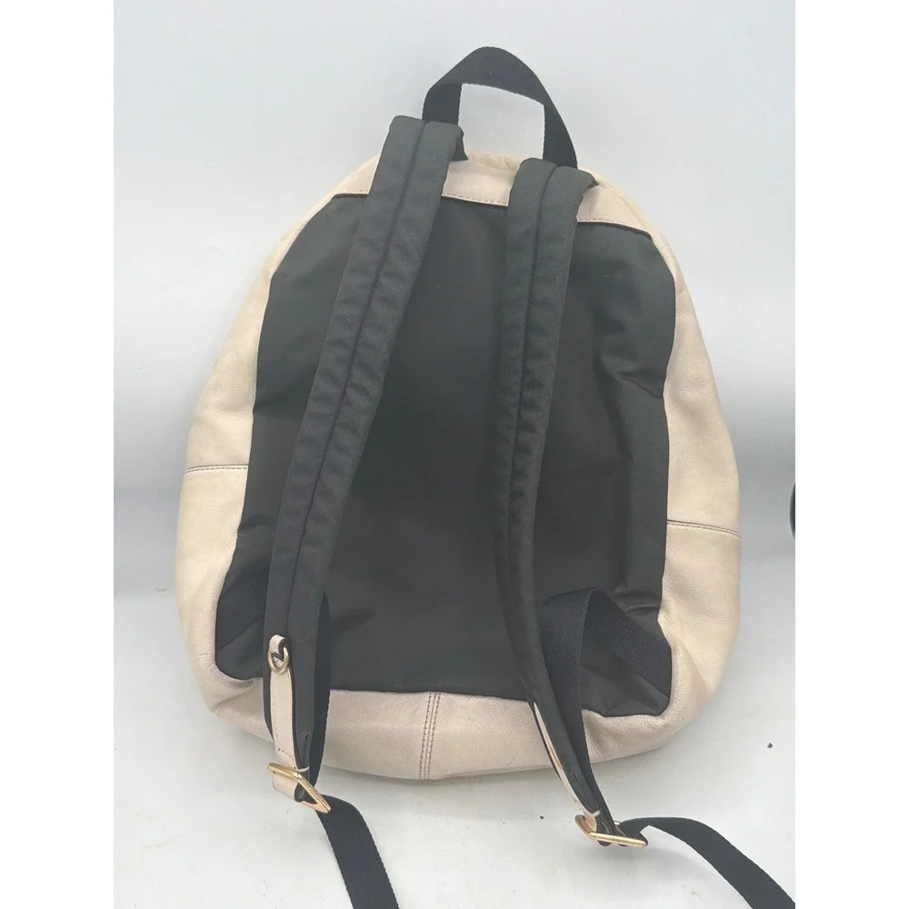 COACH Medium Charlie Backpack in Signature Canvas Light Khaki Chalk F58314
